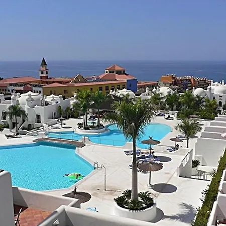 Tenerife Paradise With Heated Pool アパート