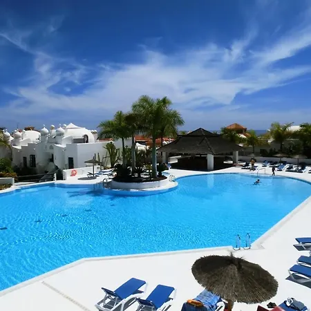 アパート Tenerife Paradise With Heated Pool アデヘ