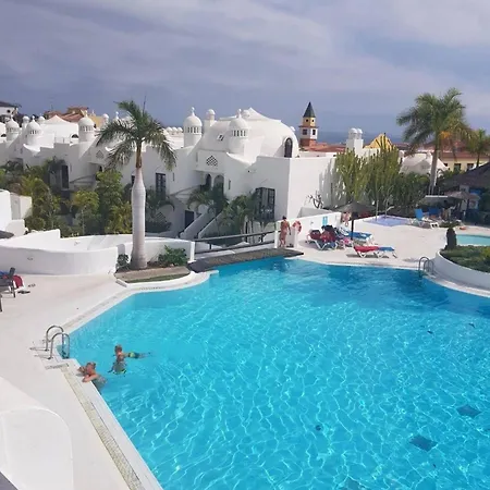 アパート Tenerife Paradise With Heated Pool アデヘ